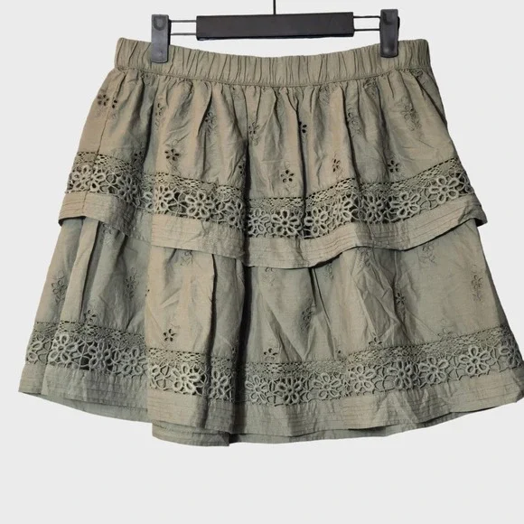 Lucky Brand Eyelet Lace Tiered Mini Skirt Cotton Green M Boho Cottagecore NWT - Picture 3 of 7